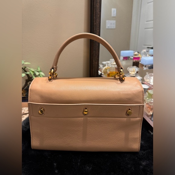 🎀Vintage Saint Laurent Muse🎀 - Picture 4 of 17